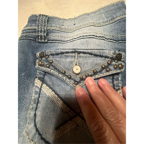 Zanadi Womans Denim Cut off Shorts Sz 14 - Picture 5 of 7